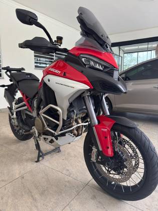 DUCATI MULTISTRADA 1200 V4 S 
